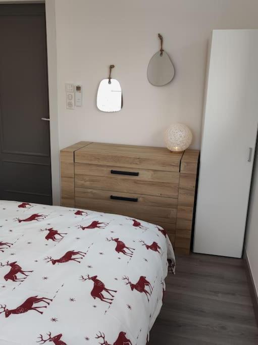 Gite Papillon 6 A14 Personnes - Jacuzzi جوراردُميه المظهر الخارجي الصورة