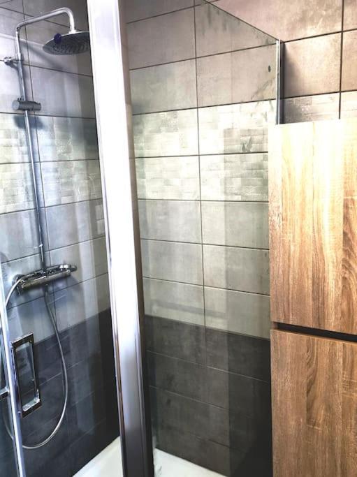 Gite Papillon 6 A14 Personnes - Jacuzzi جوراردُميه المظهر الخارجي الصورة